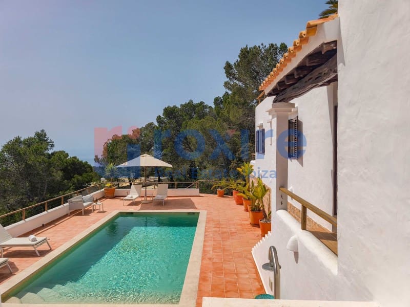 6 slaapkamer Villa te huur in Es Cubells met zwembad - € 12.000 (Ref: 9778037)