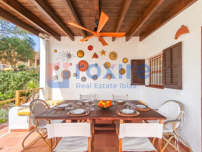 6 slaapkamer Villa te huur in Es Cubells met zwembad - € 12.000 (Ref: 9778037)