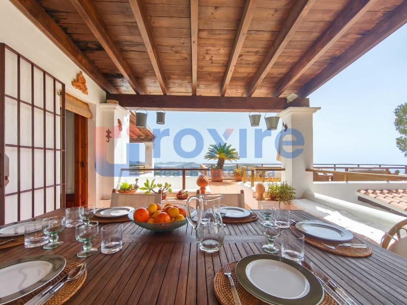 6 slaapkamer Villa te huur in Es Cubells met zwembad - € 12.000 (Ref: 9778037)