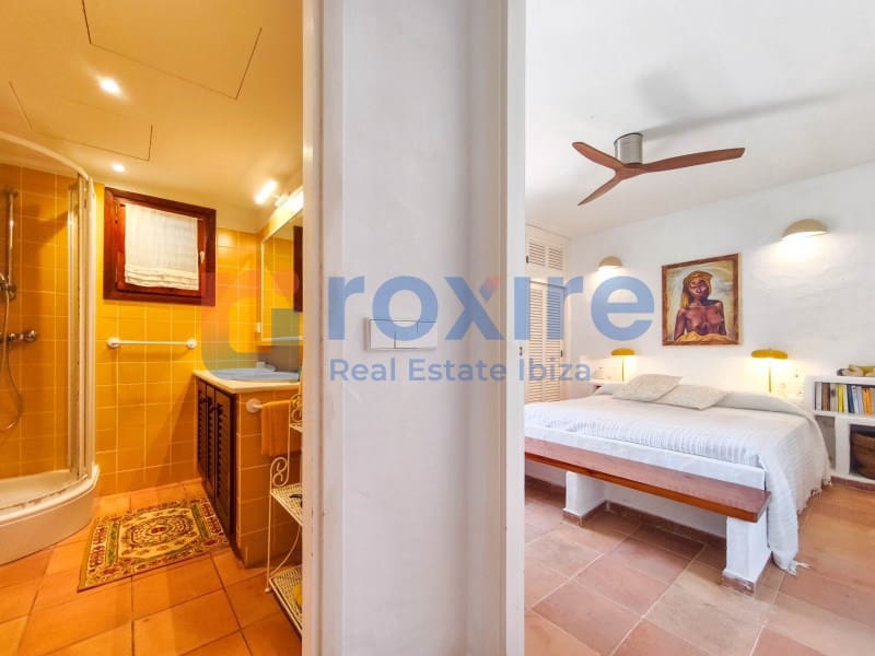 6 slaapkamer Villa te huur in Es Cubells met zwembad - € 12.000 (Ref: 9778037)