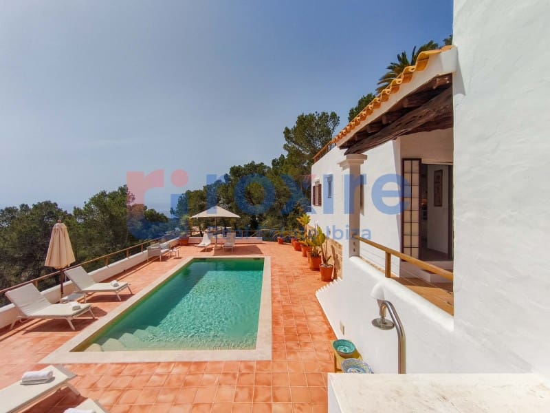 6 slaapkamer Villa te huur in Es Cubells met zwembad - € 12.000 (Ref: 9778037)