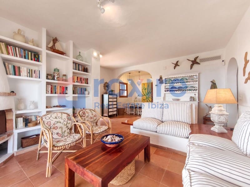 6 slaapkamer Villa te huur in Es Cubells met zwembad - € 12.000 (Ref: 9778037)