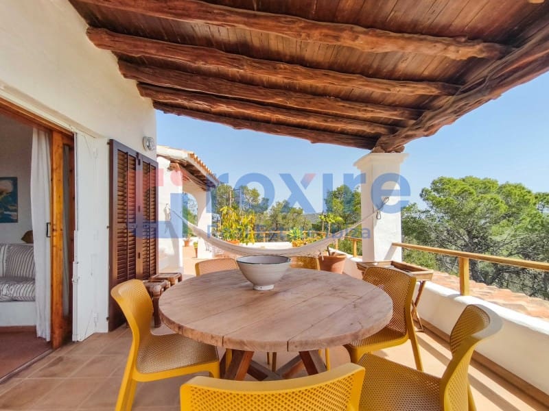 6 slaapkamer Villa te huur in Es Cubells met zwembad - € 12.000 (Ref: 9778037)