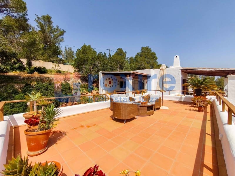 6 slaapkamer Villa te huur in Es Cubells met zwembad - € 12.000 (Ref: 9778037)