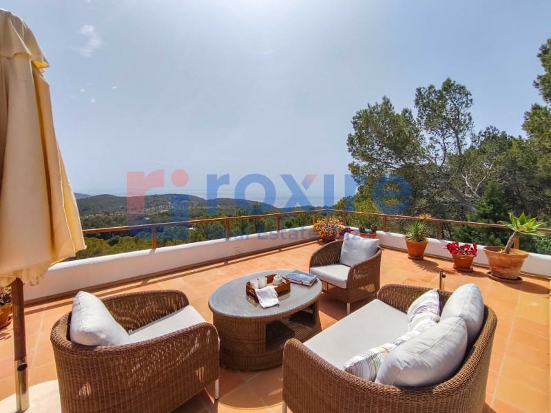 6 slaapkamer Villa te huur in Es Cubells met zwembad - € 12.000 (Ref: 9778037)