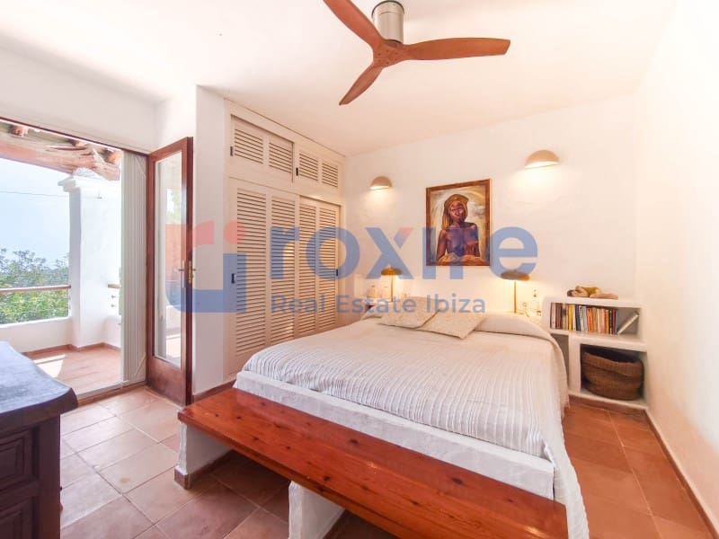 6 slaapkamer Villa te huur in Es Cubells met zwembad - € 12.000 (Ref: 9778037)