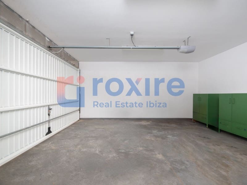 3 slaapkamer Huis te koop in Nuestra Senora de Jesus met zwembad garage - € 1.450.000 (Ref: 9822808)