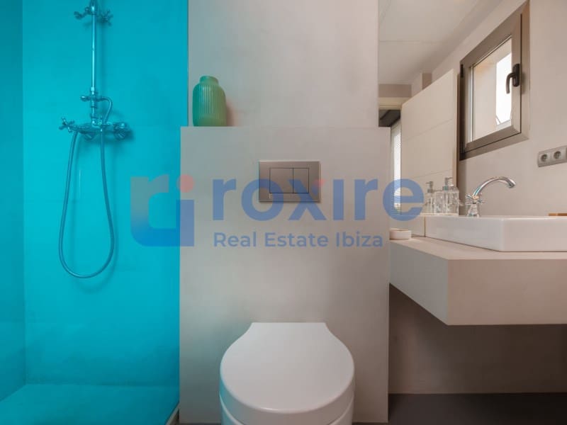 3 slaapkamer Huis te koop in Nuestra Senora de Jesus met zwembad garage - € 1.450.000 (Ref: 9822808)