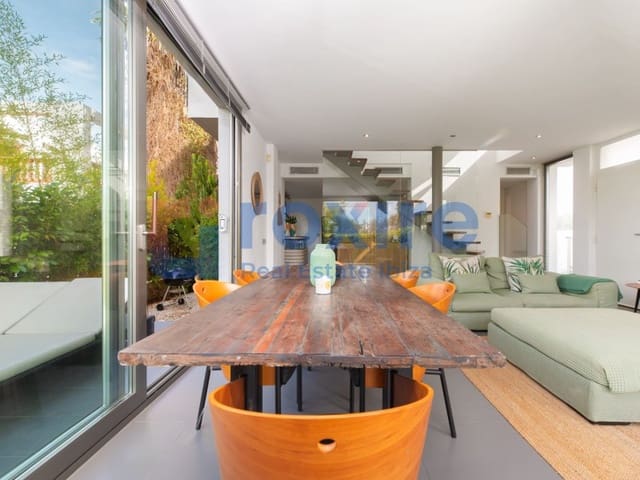 3 bedroom Townhouse for sale in Nuestra Señora de Jesus, Santa Eulalia / Santa Eularia with pool garage - € 1,450,000 (Ref: 9822808)