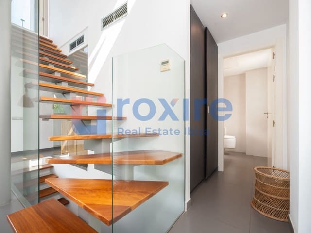 3 bedroom Townhouse for sale in Nuestra Señora de Jesus, Santa Eulalia / Santa Eularia with pool garage - € 1,450,000 (Ref: 9822808)