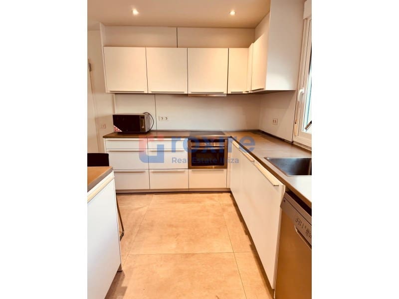 Apartamento de 2 habitaciones en Sant Agusti des Vedra en alquiler con piscina garaje - 3.200 € (Ref: 9849632)