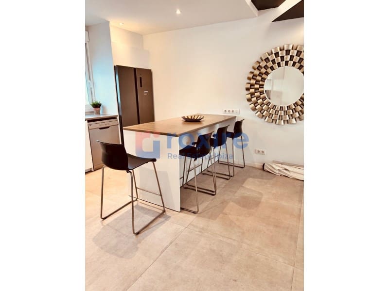 Apartamento de 2 habitaciones en Sant Agusti des Vedra en alquiler con piscina garaje - 3.200 € (Ref: 9849632)