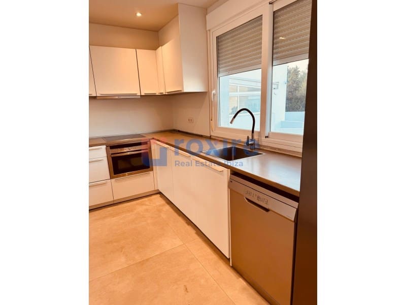 Apartamento de 2 habitaciones en Sant Agusti des Vedra en alquiler con piscina garaje - 3.200 € (Ref: 9849632)
