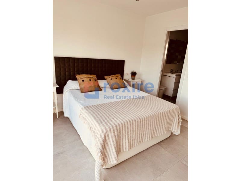 Apartamento de 2 habitaciones en Sant Agusti des Vedra en alquiler con piscina garaje - 3.200 € (Ref: 9849632)