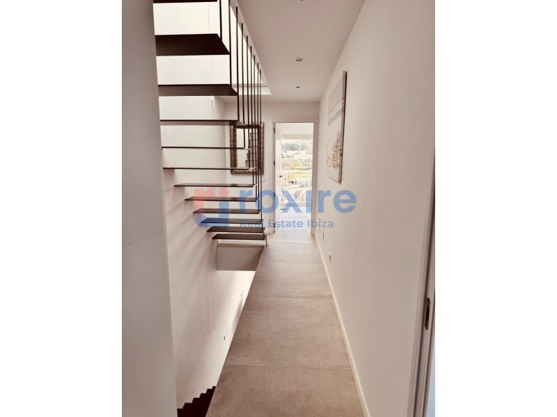Apartamento de 2 habitaciones en Sant Agusti des Vedra en alquiler con piscina garaje - 3.200 € (Ref: 9849632)