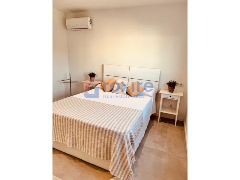 Apartamento de 2 habitaciones en Sant Agusti des Vedra en alquiler con piscina garaje - 3.200 € (Ref: 9849632)