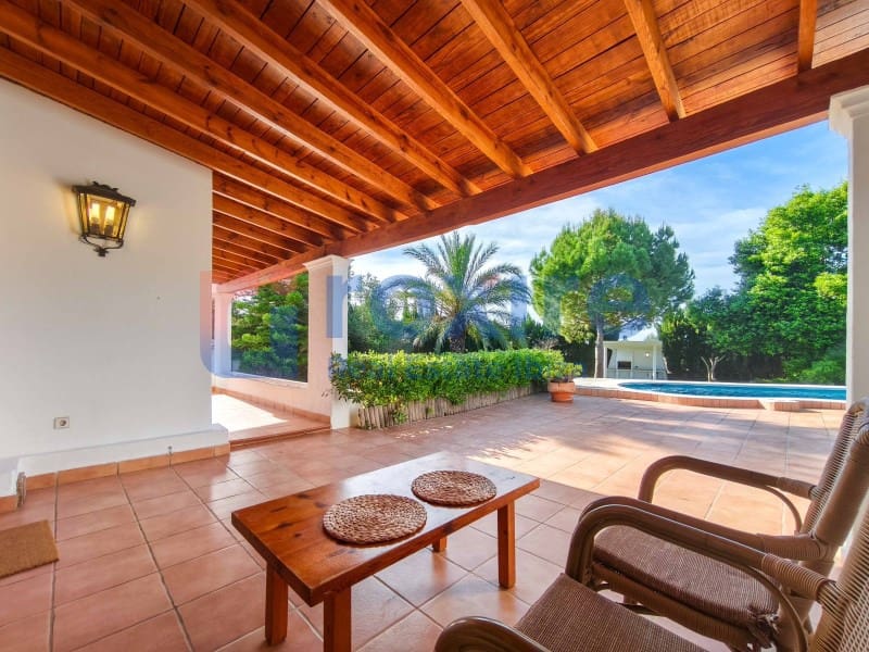 3 bedroom Villa for rent in Sant Rafael de Sa Creu with pool - € 5,500 (Ref: 9855365)
