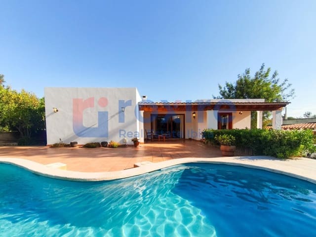 3 soveværelse Villa til leje i Sant Rafael de Sa Creu, Sant Antoni de Portmany med swimmingpool - € 5.500 (Ref: 9855365)