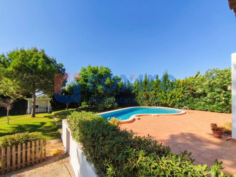 3 bedroom Villa for rent in Sant Rafael de Sa Creu with pool - € 5,500 (Ref: 9855365)