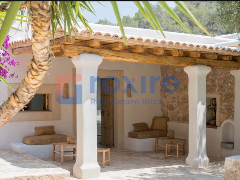 7 soverom Villa til salgs i Sant Jordi de Ses Salines med svømmebasseng garasje - € 5 950 000 (Ref: 9857623)