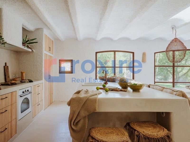 7 soverom Villa til salgs i Sant Jordi de Ses Salines med svømmebasseng garasje - € 5 950 000 (Ref: 9857623)