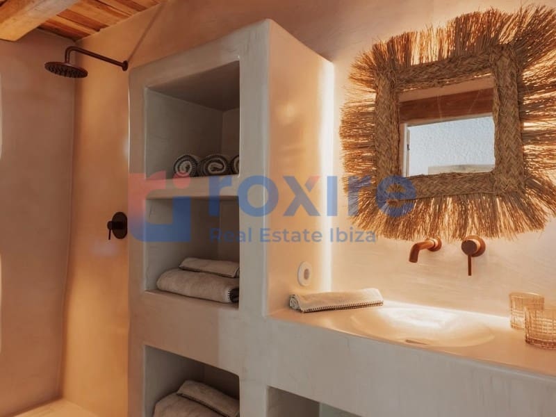 7 soverom Villa til salgs i Sant Jordi de Ses Salines med svømmebasseng garasje - € 5 950 000 (Ref: 9857623)