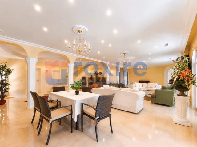 5 makuuhuone Huvila vuokrattavana paikassa Cala Tarida, San Jose / Sant Josep de Sa Talaia mukana uima-altaan 
autotalli - 10 000 € (Ref: 9857624)