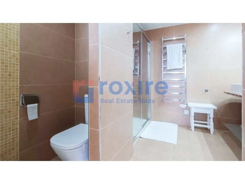 2 sypialnia Apartament na sprzedaż w Cala d'en Bou - 685 000 € (Ref: 9857625)