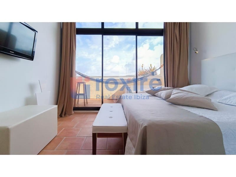 2 sypialnia Apartament na sprzedaż w Cala d'en Bou - 685 000 € (Ref: 9857625)