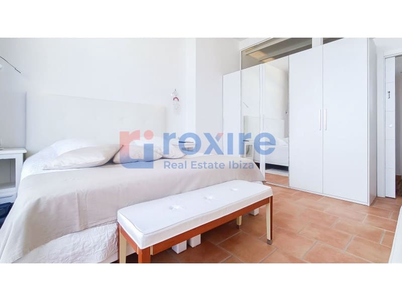 2 sypialnia Apartament na sprzedaż w Cala d'en Bou - 685 000 € (Ref: 9857625)