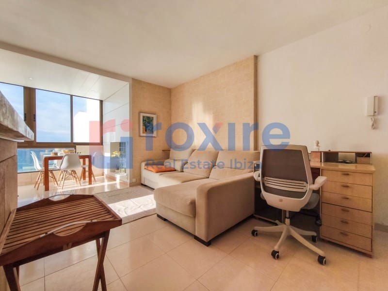 2 bedroom Apartment for sale in Sant Antoni de Portmany - € 410,000 (Ref: 9878660)