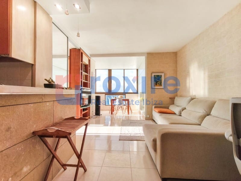 2 bedroom Apartment for sale in Sant Antoni de Portmany - € 410,000 (Ref: 9878660)