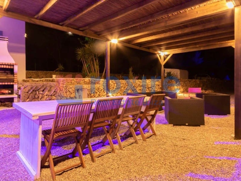 4 bedroom Villa for holiday rental in Santa Gertrudis de Fruitera with pool - € 3,750 (Ref: 9878661)