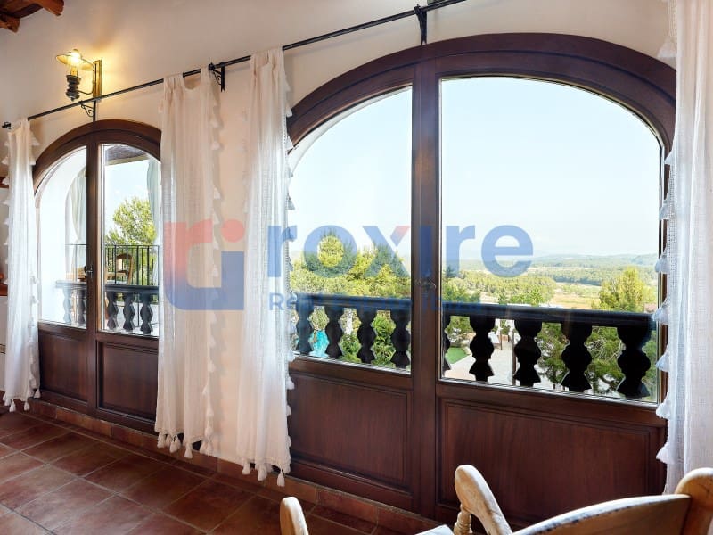 6 bedroom Villa for holiday rental in Sant Antoni de Portmany with pool - € 3,850 (Ref: 9878663)