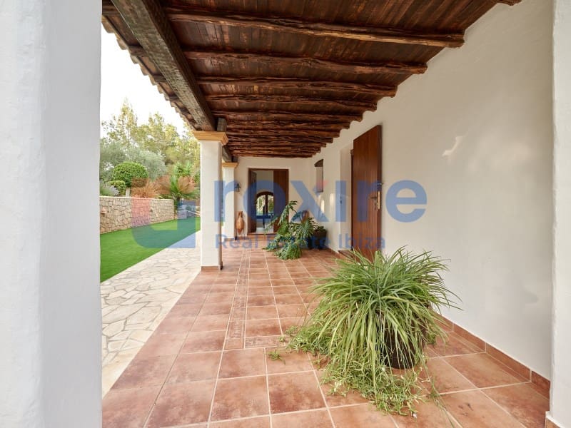 6 bedroom Villa for holiday rental in Sant Antoni de Portmany with pool - € 3,850 (Ref: 9878663)