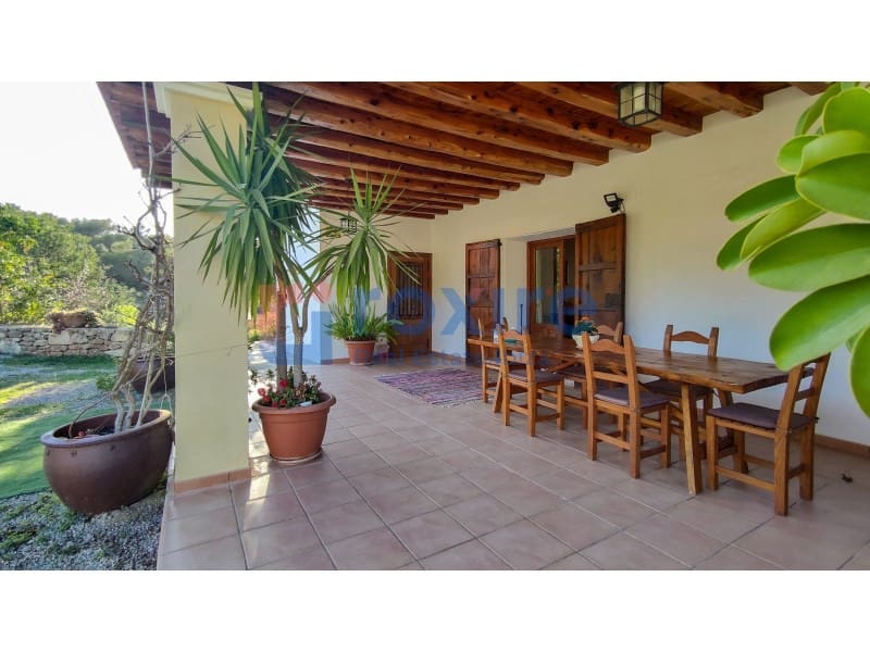 3 bedroom Villa for holiday rental in Sant Agusti des Vedra with pool - € 2,670 (Ref: 9878664)