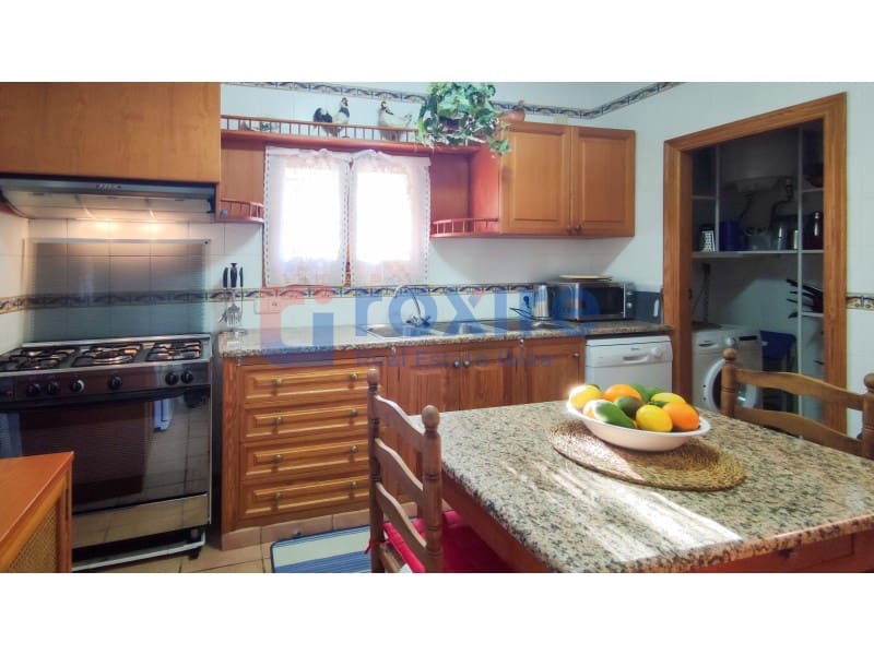 3 bedroom Villa for holiday rental in Sant Agusti des Vedra with pool - € 2,670 (Ref: 9878664)