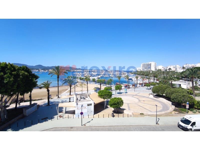 2 bedroom Flat for sale in Sant Antoni de Portmany with garage - € 435,000 (Ref: 9881807)