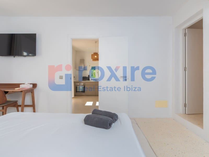Chalet de 6 habitaciones en San Jose / Sant Josep de Sa Talaia en venta con piscina garaje - 3.199.000 € (Ref: 9915713)
