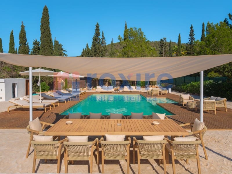 Chalet de 6 habitaciones en San Jose / Sant Josep de Sa Talaia en venta con piscina garaje - 3.199.000 € (Ref: 9915713)