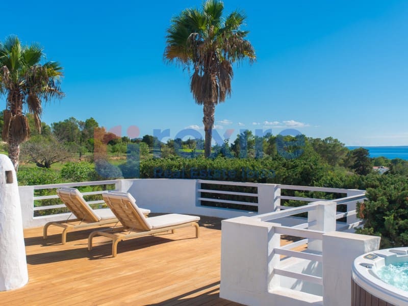 Chalet de 6 habitaciones en San Jose / Sant Josep de Sa Talaia en venta con piscina garaje - 3.199.000 € (Ref: 9915713)