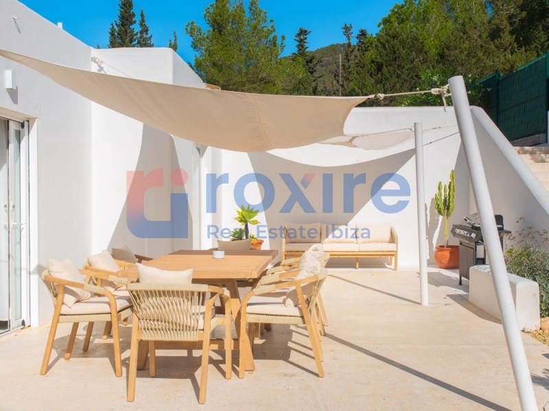 Chalet de 6 habitaciones en San Jose / Sant Josep de Sa Talaia en venta con piscina garaje - 3.199.000 € (Ref: 9915713)