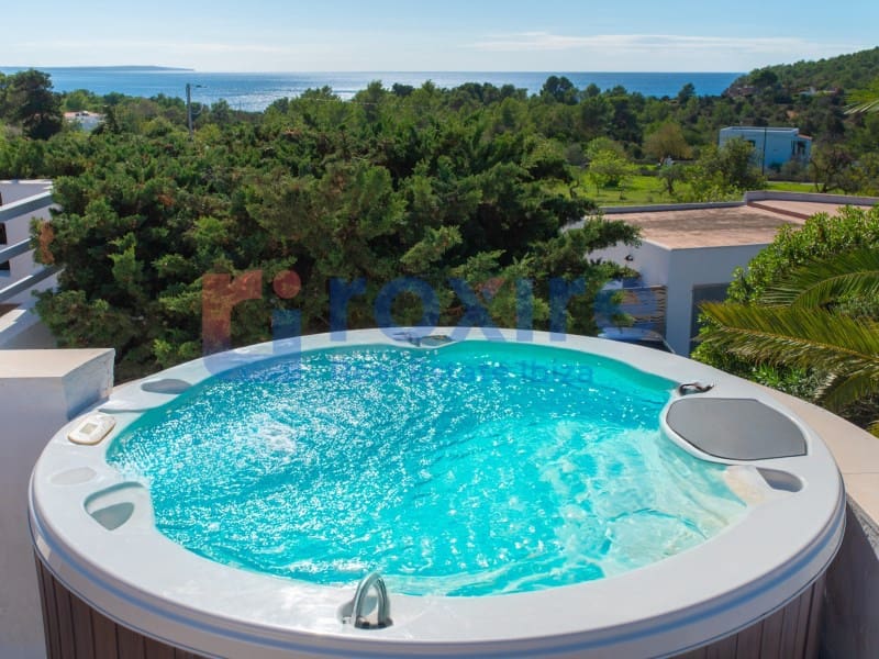 Chalet de 6 habitaciones en San Jose / Sant Josep de Sa Talaia en venta con piscina garaje - 3.199.000 € (Ref: 9915713)