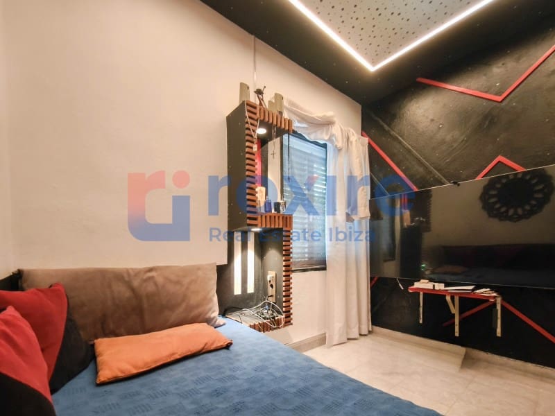 7 soverom Villa til salgs i Cala d'en Bou med garasje - € 1 700 000 (Ref: 9936332)