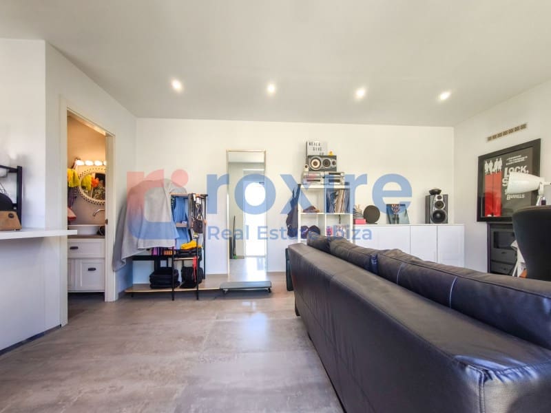 7 soverom Villa til salgs i Cala d'en Bou med garasje - € 1 700 000 (Ref: 9936332)