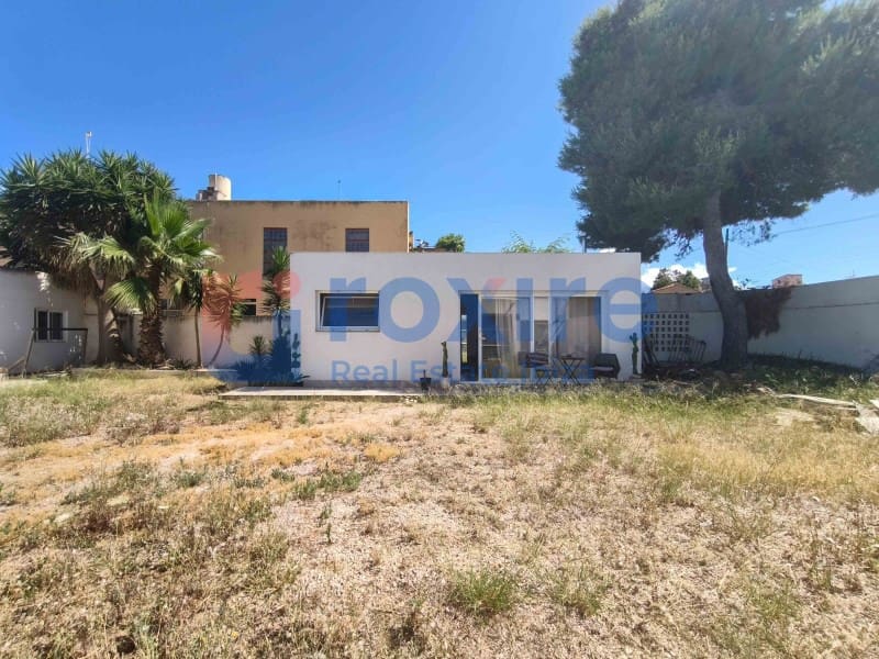 7 soverom Villa til salgs i Cala d'en Bou med garasje - € 1 700 000 (Ref: 9936332)