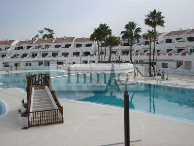 Studio till salu i Costa del Silencio med pool - 200 000 € (Ref: 10008171)