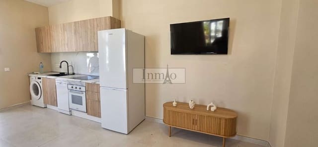 Studio til salg i Costa del Silencio, Arona med swimmingpool - € 225.000 (Ref: 10008172)