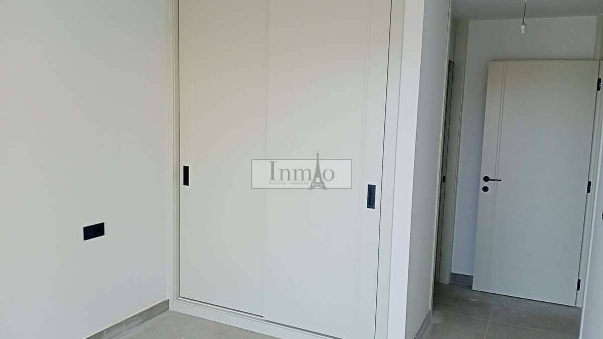 2 bedroom Apartment for sale in Costa Adeje with pool garage - € 585,000 (Ref: 7419955)