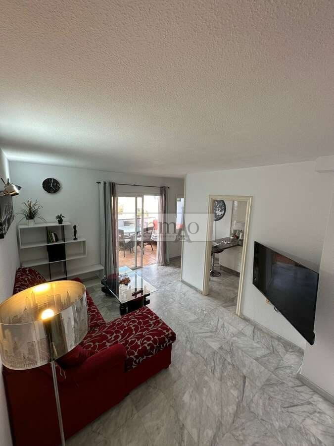 1 makuuhuone Huoneisto myytävänä paikassa Los Cristianos mukana uima-altaan - 285 000 € (Ref: 8324163)